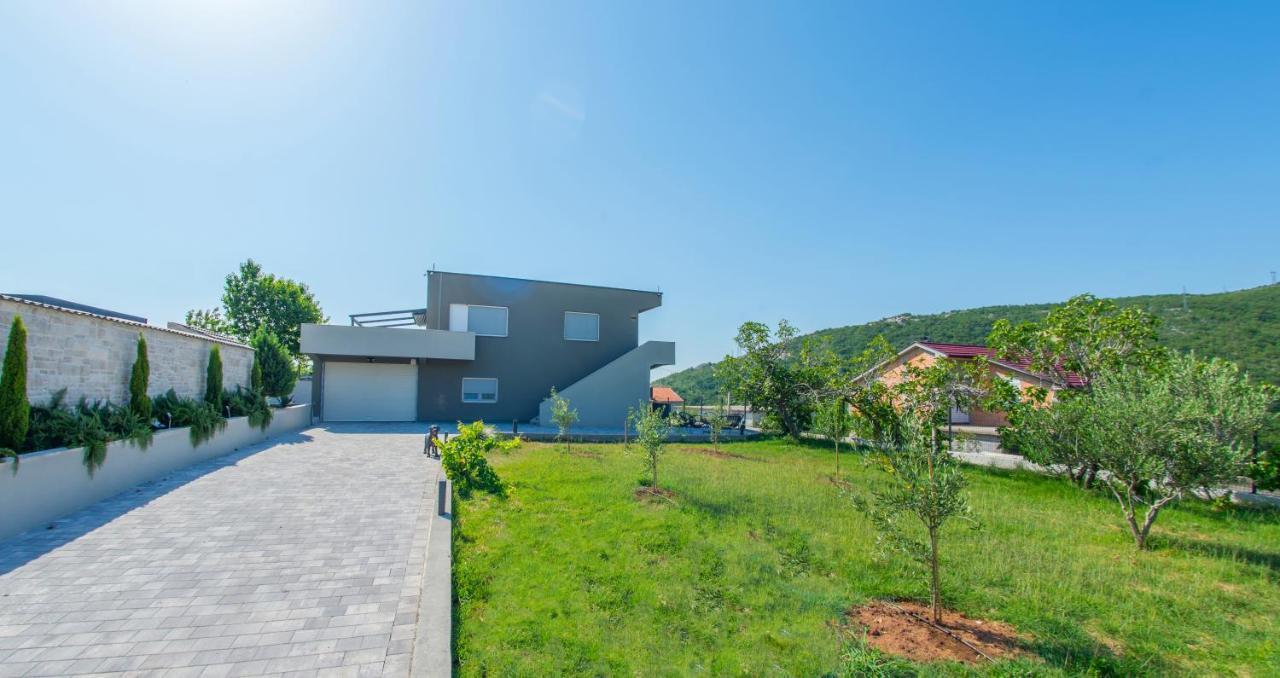 Carpe Diem - With Private Pool