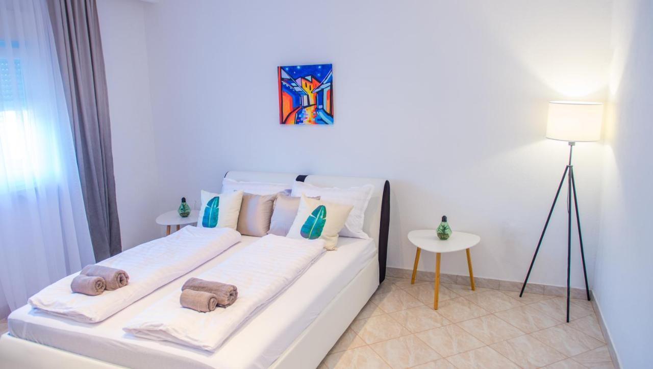 Carpe Diem - With Private Pool * Mostar