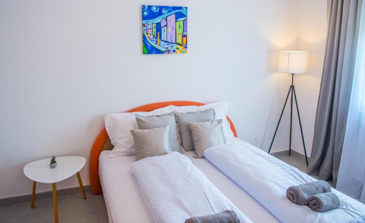 Carpe Diem - With Private Pool * Mostar