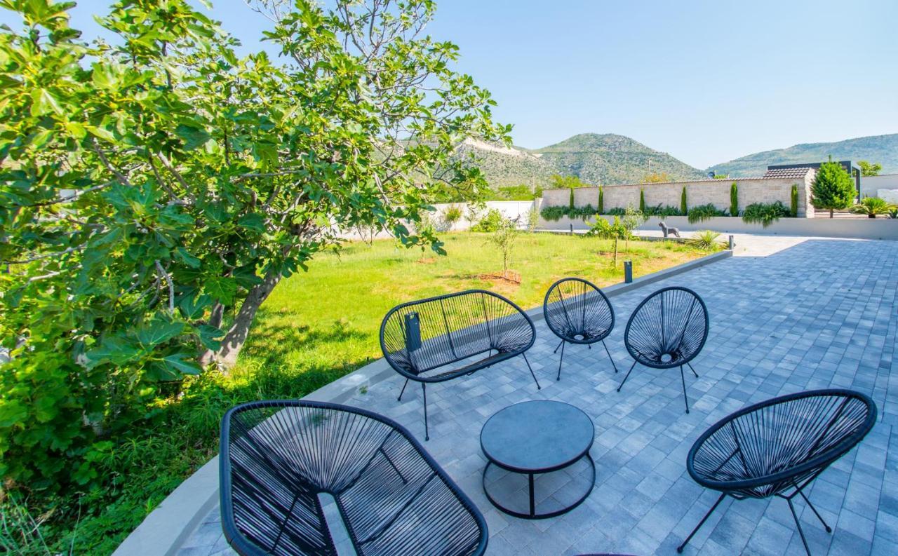 Carpe Diem - With Private Pool Mostar