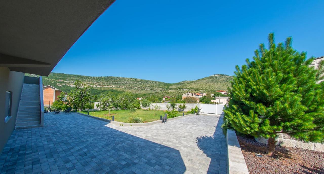 Villa Carpe Diem - With Private Pool Mostar